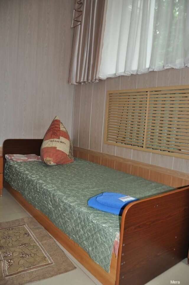 Гостиница Мега Уссурийск-76